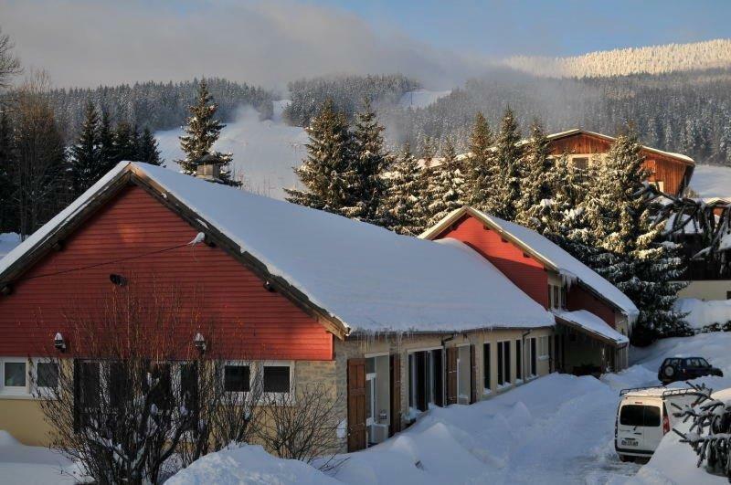 ホテルDomaine Des Mateaux Méaudre エクステリア 写真